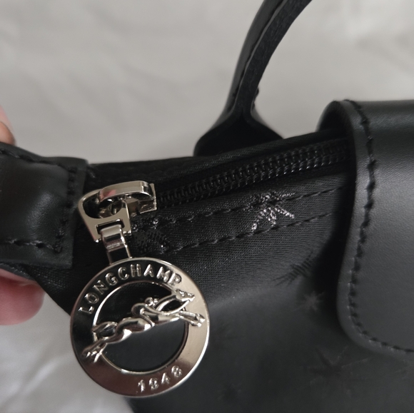 Longchamp Le Pliage Mini Top Handle Cosmetic Pouch Case w/ Stars Black NWT - Picture 4 of 9